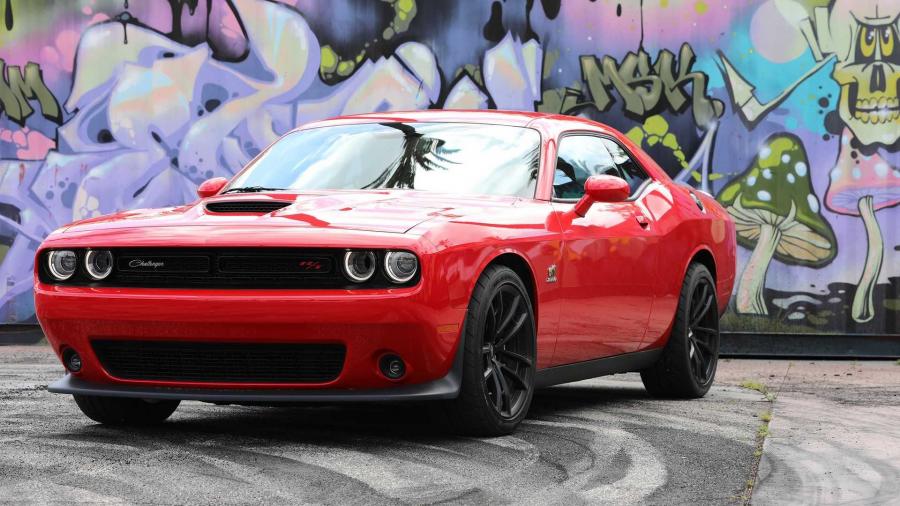  Dodge Challenger R/T Scat Pack 1320 Angry Bee 2019 года  (фото 1 из 15)